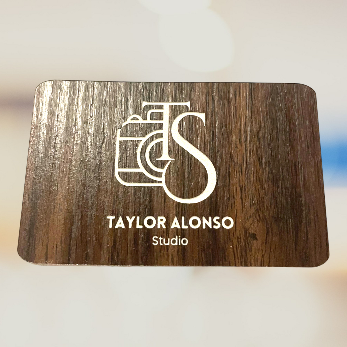 LOGO TAP CARDS/CONTACT CARD